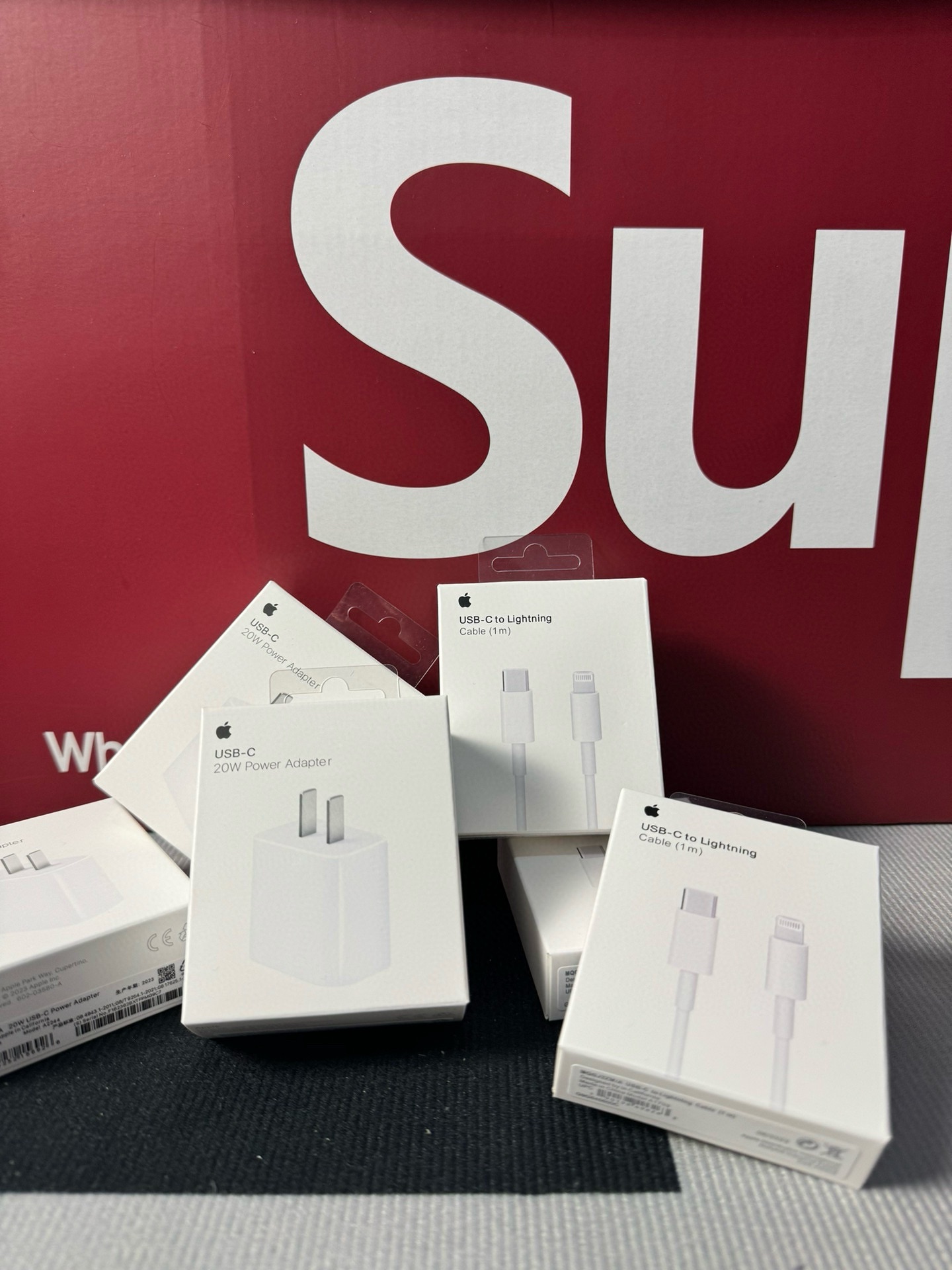 『苹果20w快充』华强北终瑞供应,独家实拍素材,保证48小时物流, 源头供应独家实拍