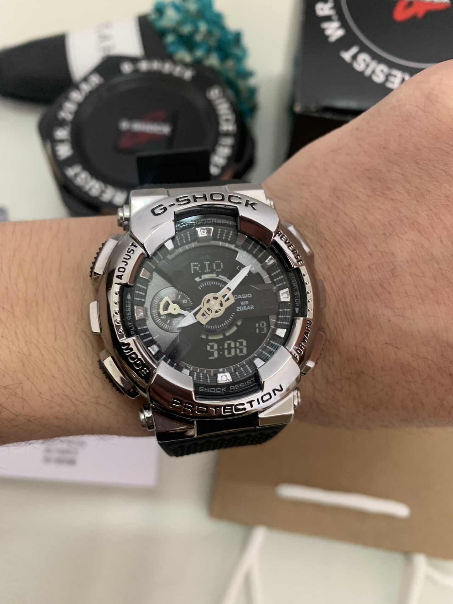 卡西欧  gm-110银钢实拍图片